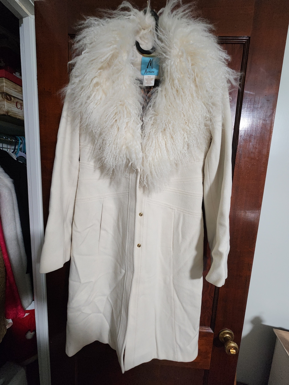 NWOT Marciano Luxury Wool Cashmere Blend Coat Fluffy Fur Collar White Cream M